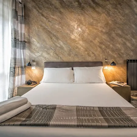 Navona Jacuzzi Hotel Rome